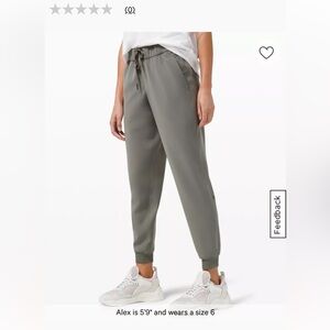 Lululemon On The Fly Jogger